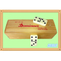 Doppeltes 6 hohes hellschwarzes Domino-Set mit Holzkiste